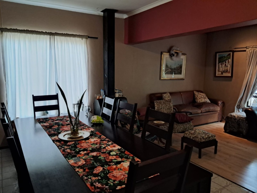 3 Bedroom Property for Sale in Bernadino Heights Western Cape